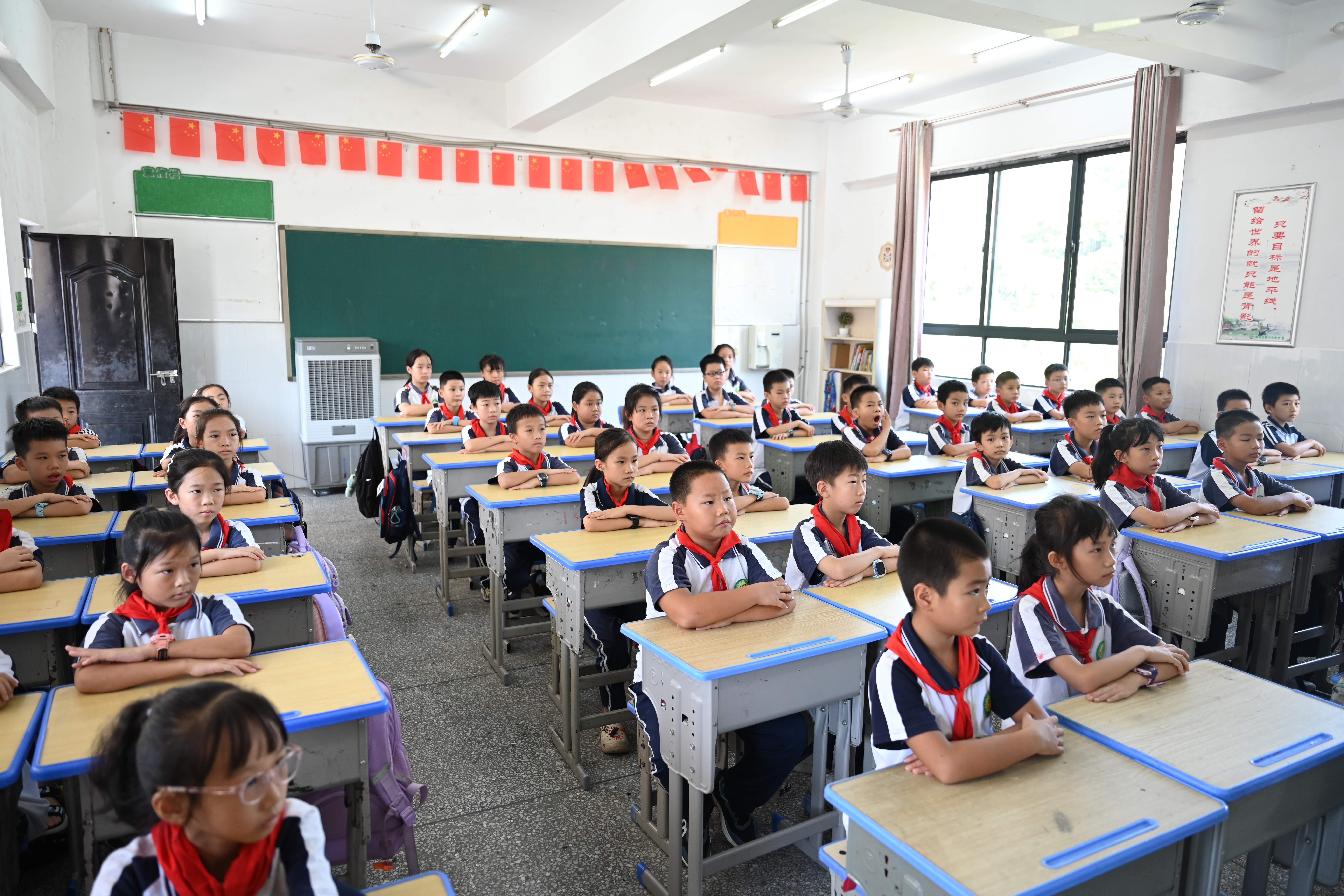 689a8a27ec8663b605d171cf28e9428e_副本.jpg