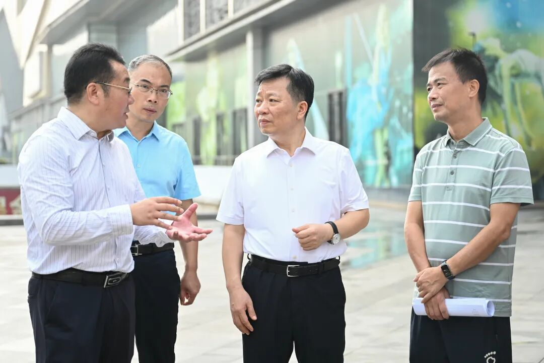 织密筑牢安全防线 用心用情办好民生实事