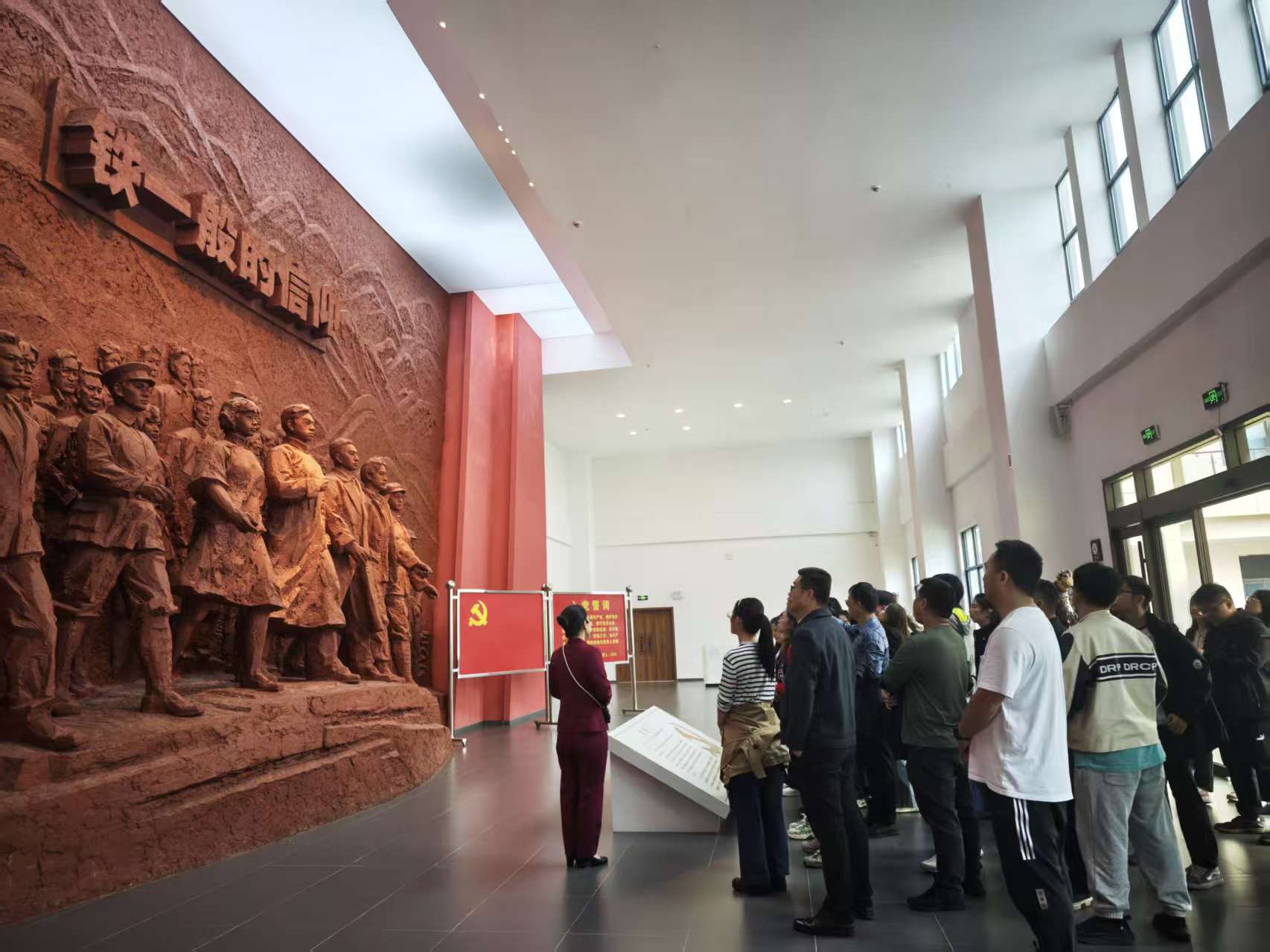 微信图片_20251031104155.jpg 微信图片_20251031104155.jpg