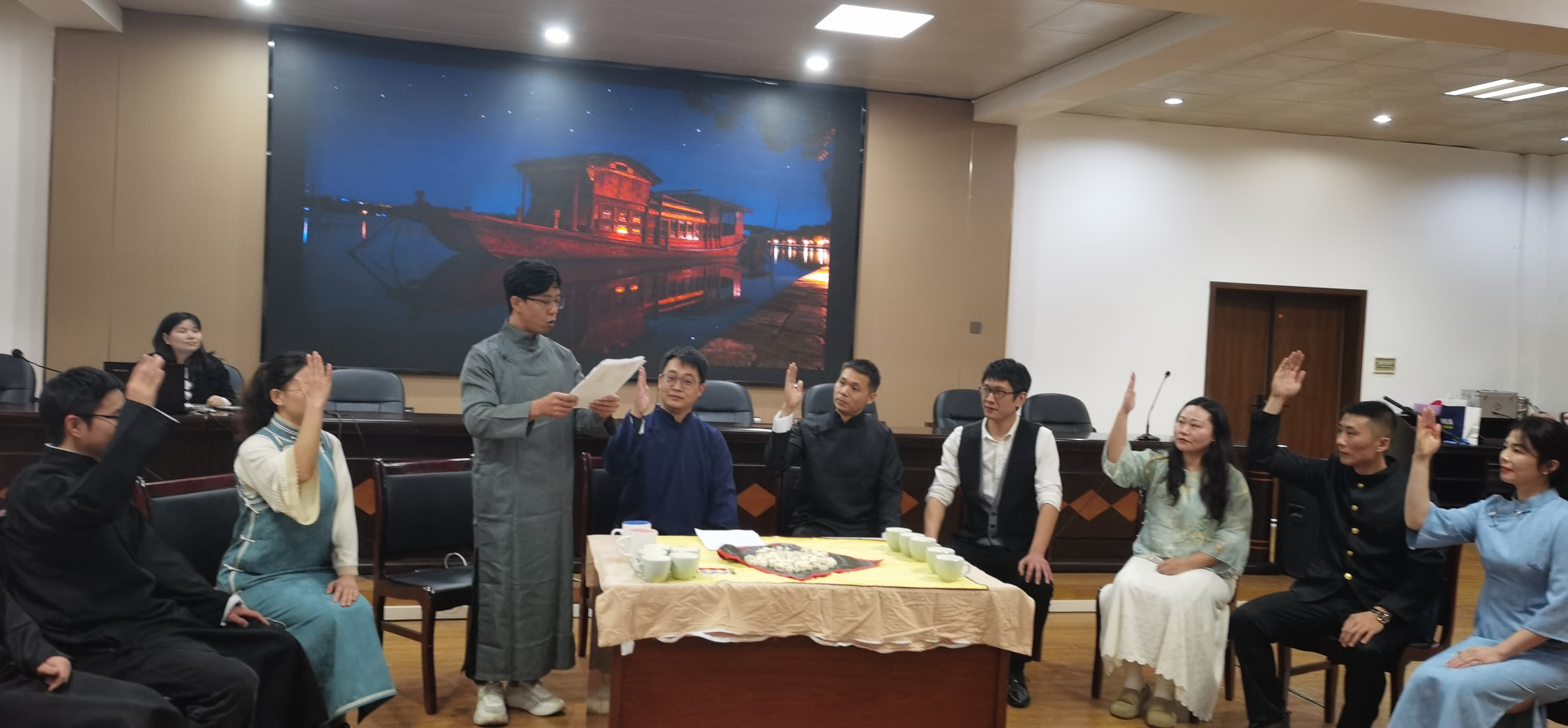 微信图片_20251113155453.jpg 微信图片_20251113155453.jpg