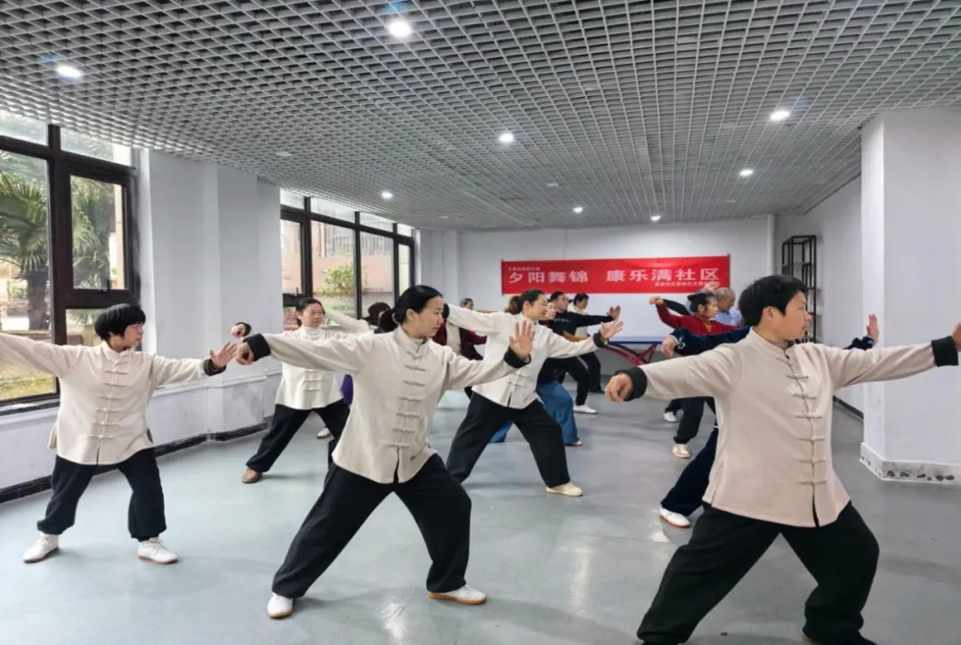 从“陌邻”变“睦邻”！北湖这个社区的治理妙招太暖心 | 北湖“治”慧
