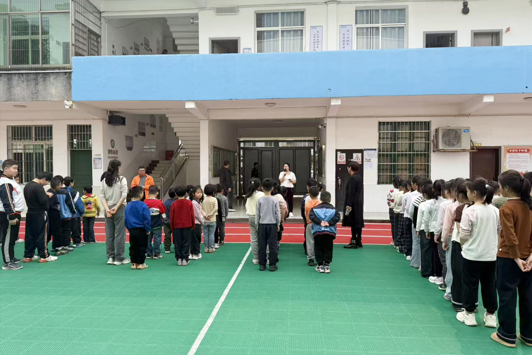 图片4.jpg 图片4.jpg