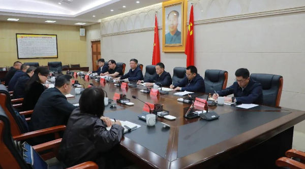 南岳区召开经济运行情况调度会