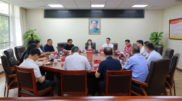 王慧敏走访区人大常委会、区政府、区政协机关  凝心聚力共促南岳高质量发展