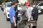 南岳城管：节日“不打烊”  坚守显担当