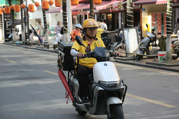 G11A7121_副本.jpg G11A7121_副本.jpg
