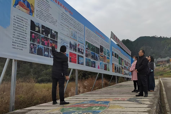 3fbf48ee5e8d341dfd98204aa499d99d.jpg 3fbf48ee5e8d341dfd98204aa499d99d.jpg