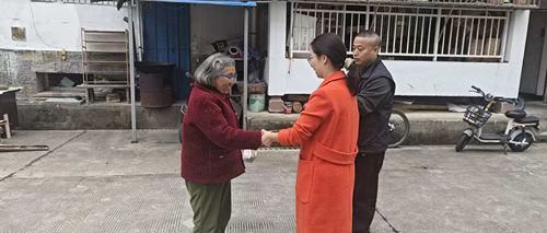 慰问.jpg 慰问.jpg