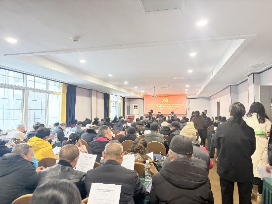 选举大会.jpg 选举大会.jpg
