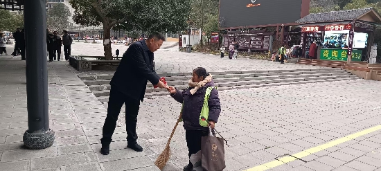 春节9.jpg 春节9.jpg