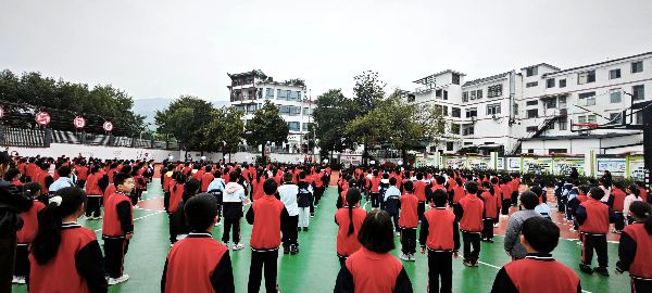 f5faef3134d333e1837498f165d370ba.jpg f5faef3134d333e1837498f165d370ba.jpg
