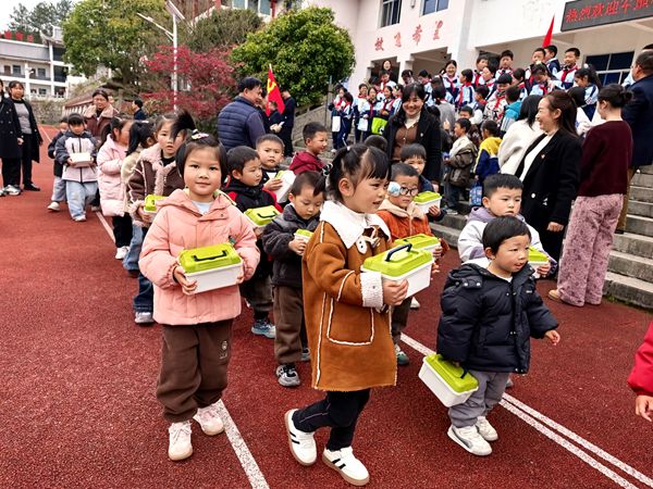 0b179afc4a509d2590f7b99ab464fe30.jpg 0b179afc4a509d2590f7b99ab464fe30.jpg