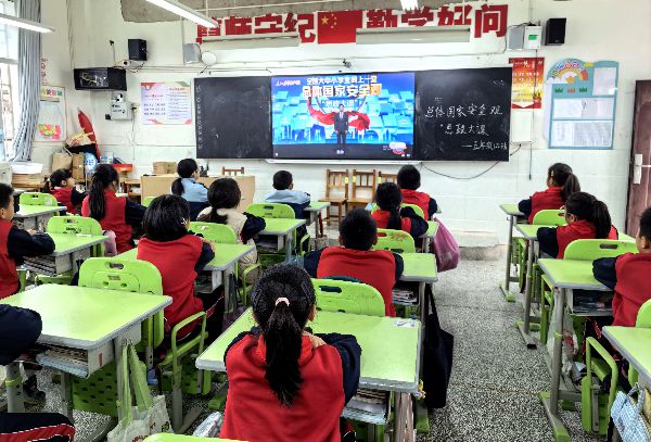 4ec321fb88316f60070b3050a13c0edc.jpg 4ec321fb88316f60070b3050a13c0edc.jpg