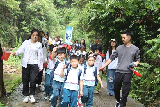 5305ee4dd73548912c7447cc81c93be7.jpg 5305ee4dd73548912c7447cc81c93be7.jpg