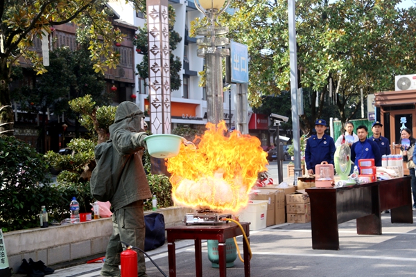 643645.jpg 643645.jpg