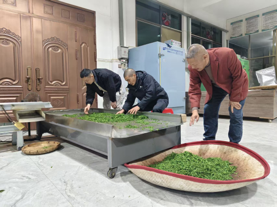 4a7e29e216d15f55df9f656dd3d6b9ee.jpg 4a7e29e216d15f55df9f656dd3d6b9ee.jpg