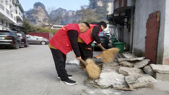 cf546153ddfeef61b71915a52d50dce9.jpg cf546153ddfeef61b71915a52d50dce9.jpg