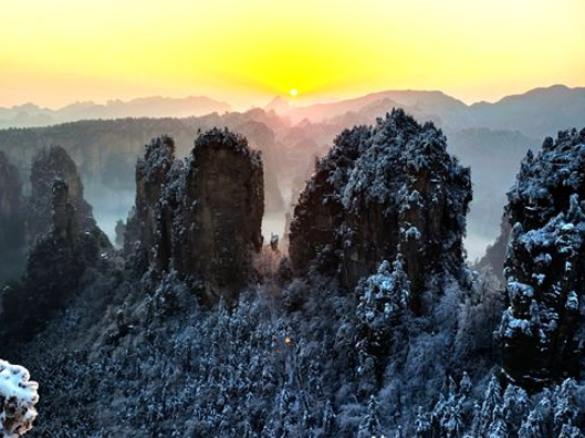 张家界武陵源冬日仙境即将上线 12月邀您共赏冰雪奇缘！