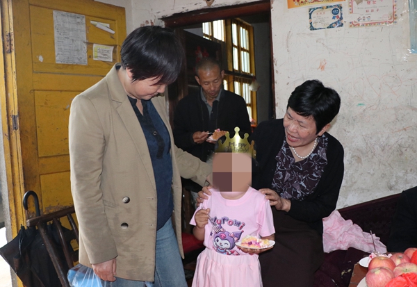 aec93d43bad7ded3a9cd199e97b6ebdc.jpg