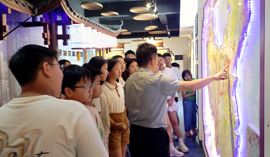 张管局召开2025年第十三次局务会.docx.png
