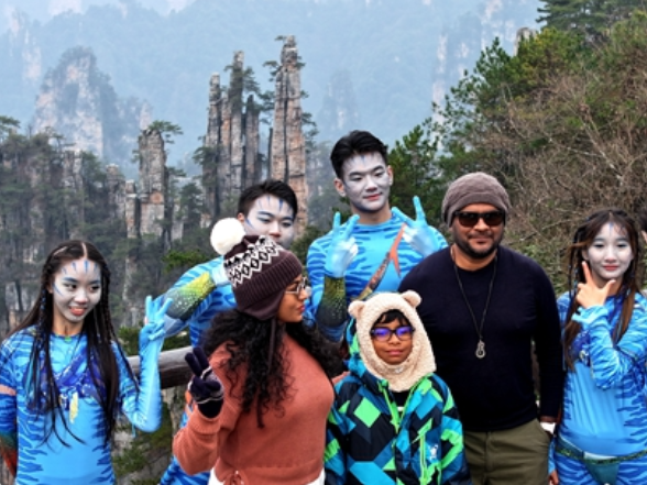 《阿凡达3》摘奥斯卡最佳视觉效果奖 “仙境张家界”助力续写传奇