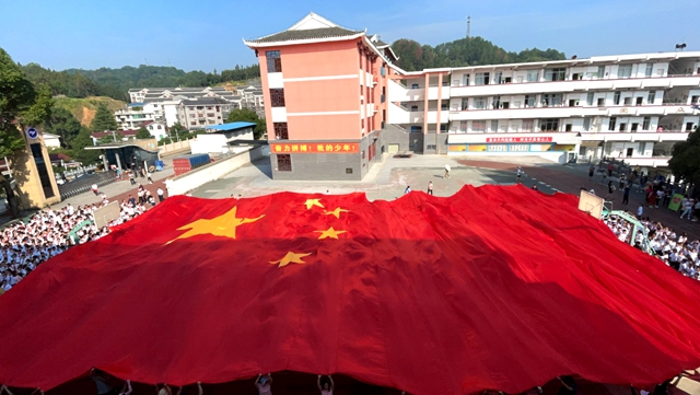 图片4.jpg 图片4.jpg