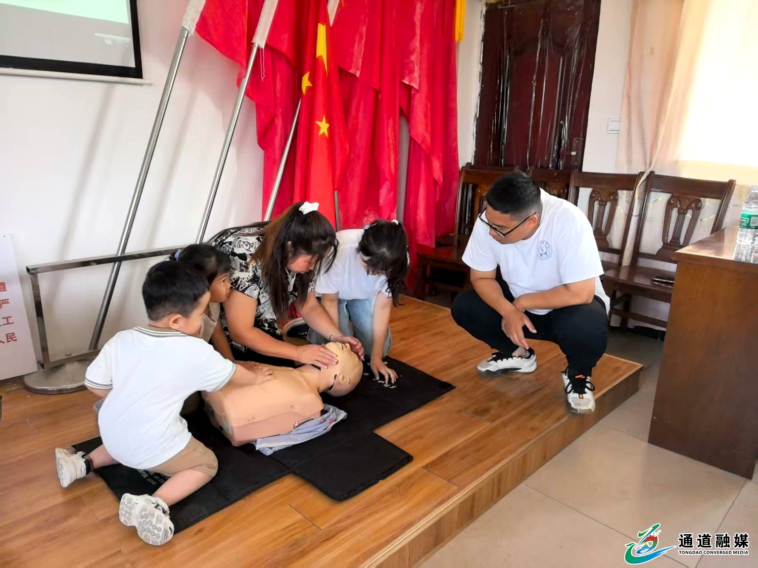溺水后救治.jpg