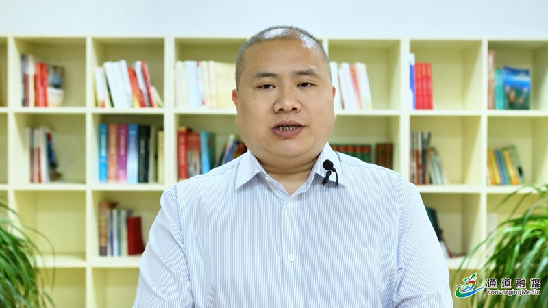 吴贤.jpg