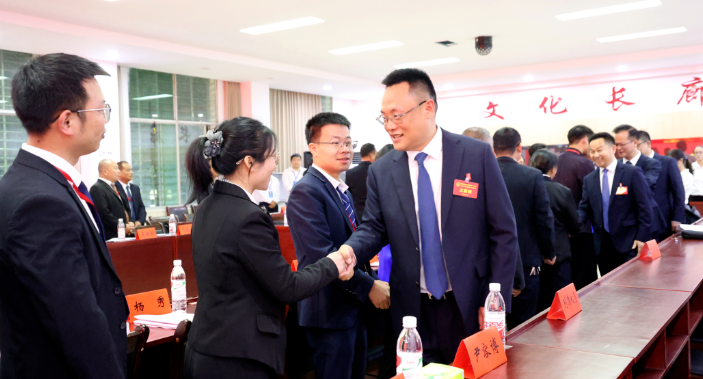 聚焦两会 | 张克任带队看望人大代表
