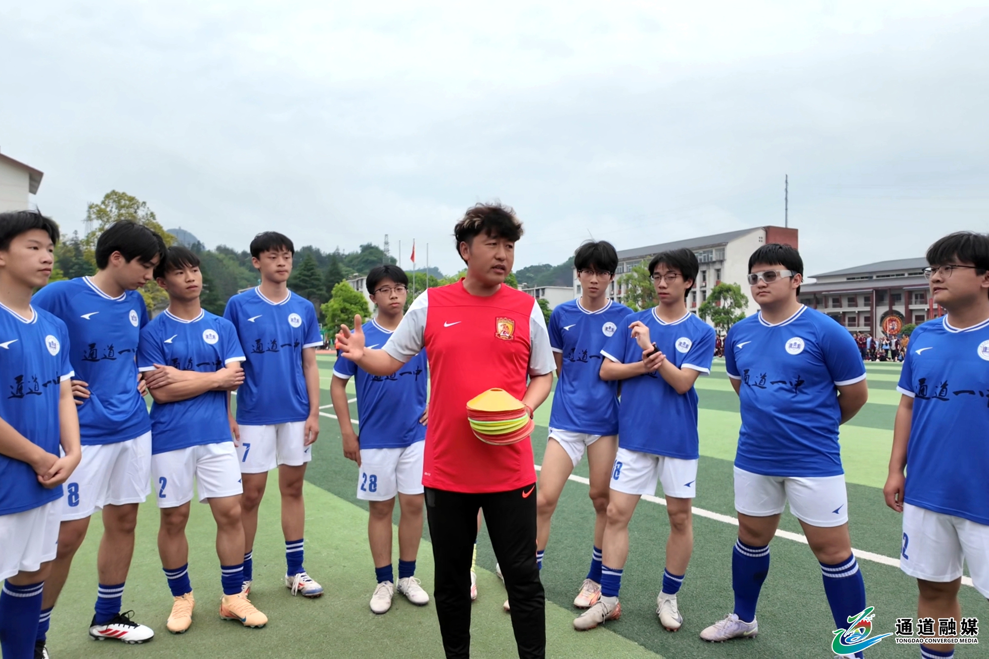 通道一中：以球育人+文化铸魂+侗乡足球点亮少年成长路+(3).jpg