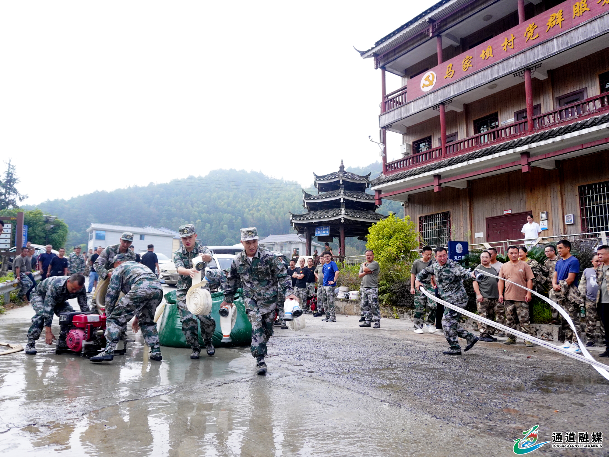 角逐情景.png 角逐情景.png