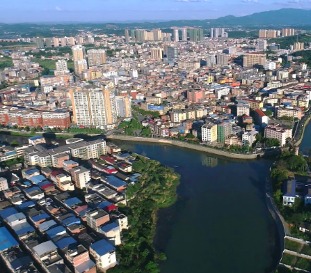 【持续奋斗 冲刺全省经济十强 】贯彻落实市委经济工作会议精神：建管并重 做好精美城市大文章