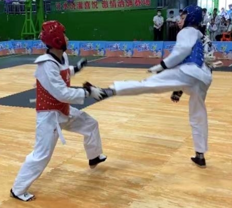 衡阳市第十一届运动会跆拳道比赛在常宁正式开赛!