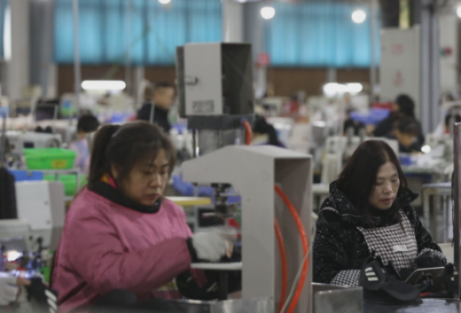【视频】 常宁：鞋业企业抢生产 奋力冲刺四季度