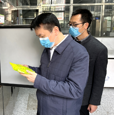 邹雄杰调研督导校园安全工作