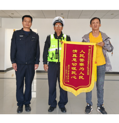 【视频】常宁高速交警贺海云：及时施救展担当 温情服务暖民心