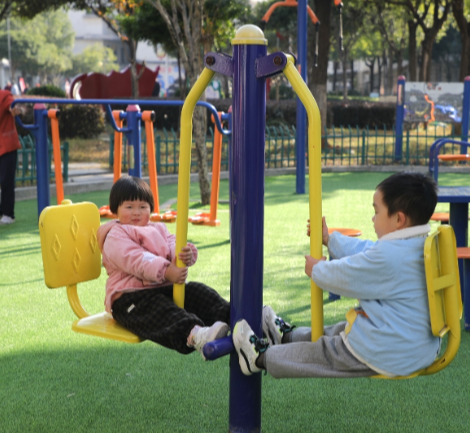 城市微革命 幸福家门口(84) 培元街道西上社区运动圈:地面“硬”改“软” 安全大升级