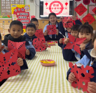 【视频】开学第一课丨常宁市第二幼儿园博美园：非遗润童心