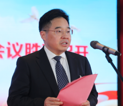【视频】罗卫华看望出席常宁市政协十一届五次会议委员 邓艳红参加