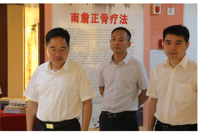 罗卫华调研全市卫健系统工作：努力为人民群众提供更加优质的健康服务