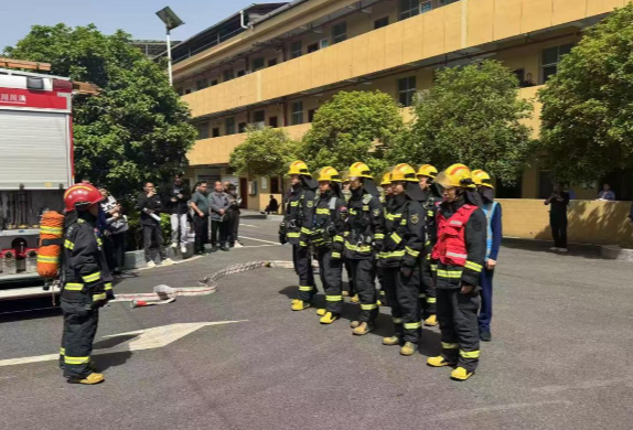 筑牢养老服务安全防线:我市扎实推进“安全管理月”活动见实效