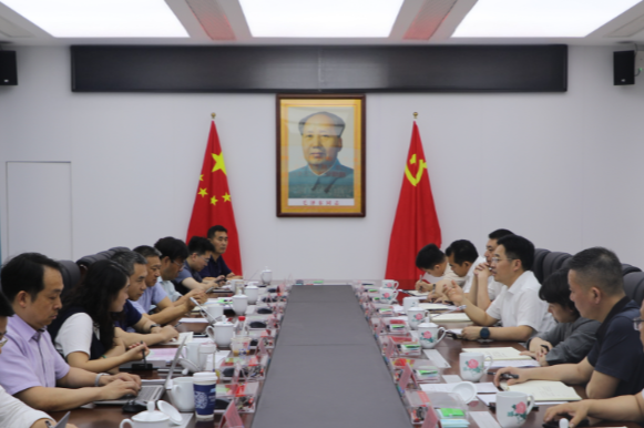 罗卫华就常宁市“十五五”规划编制与专家组座谈 邓艳红主持