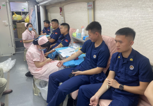 【视频】常宁干群挽袖献爱心 以“生命红”点亮第22个献血者日