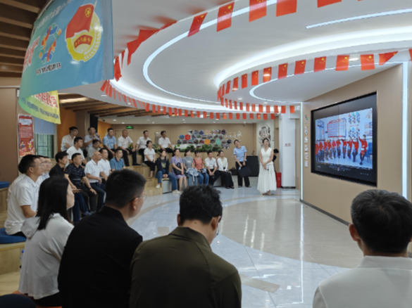 “浏”动课堂 “常”学常新：常宁市2025年乡科级干部任职培训班赴浏阳开展异地教学