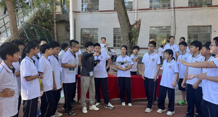 【视频】常宁科普月启幕 科技魅力“零距离”
