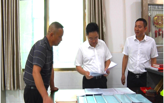 【视频】罗卫华：持续攻坚发力 推动当前重点工作落地见效