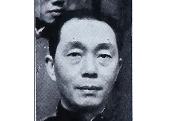 萧同兹