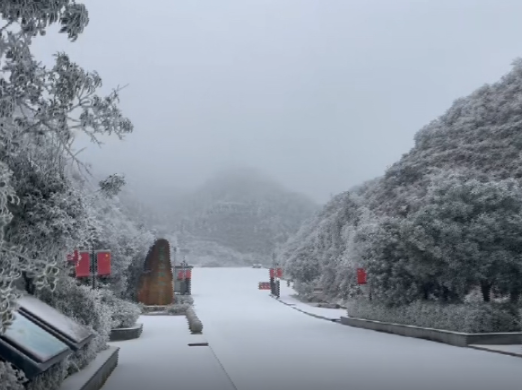 【视频】常宁初雪美成画卷