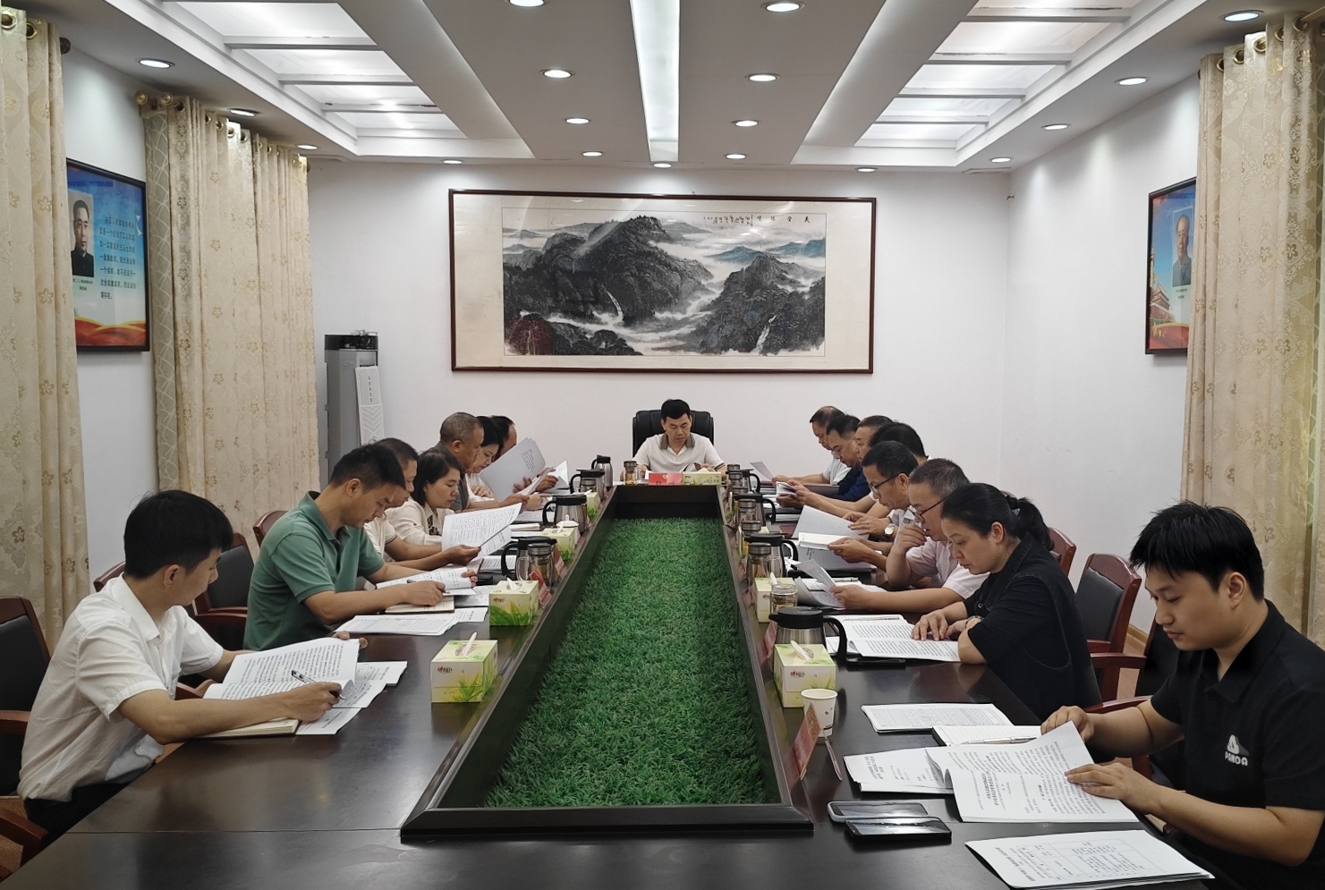 政协常宁市第十一届委员会第六十五次主席会议_看图王.jpg 政协常宁市第十一届委员会第六十五次主席会议_看图王.jpg