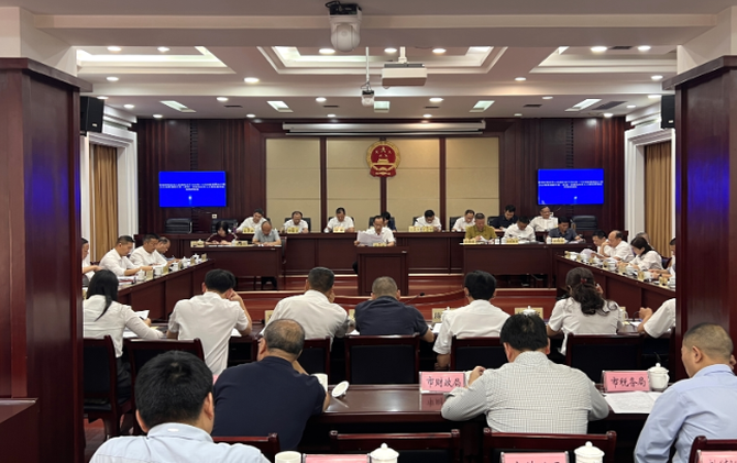 【视频】市十八届人大常委会举行第五十二次会议
